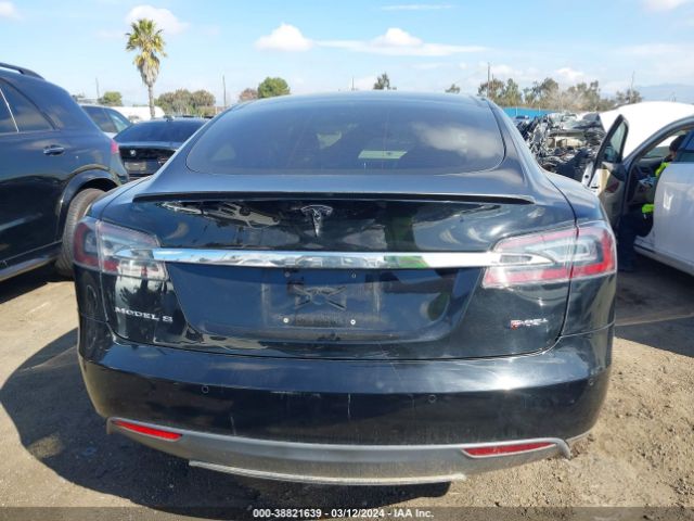 5YJSA1H15EFP45134 Tesla Model S P85