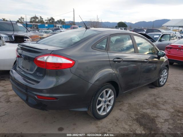3FADP4BJ3KM143606 Ford FIESTA SE