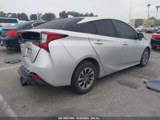 Toyota PRIUS XLE 2019 JTDKARFU3K3075328 Image 4