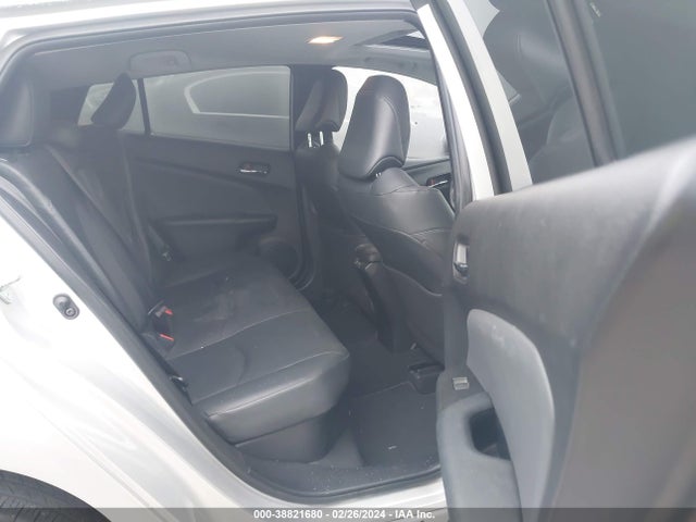 Toyota PRIUS XLE 2019 JTDKARFU3K3075328 Image 8
