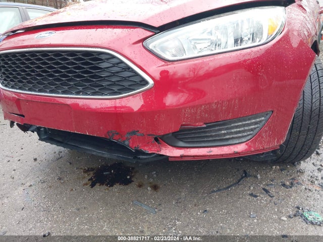 2016 FORD FOCUS SE VIN: 1FADP3F24GL371863