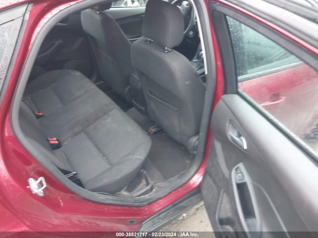 2016 FORD FOCUS SE VIN: 1FADP3F24GL371863