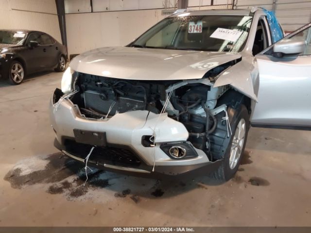 5N1AT2MV2FC831001 Nissan ROGUE SV