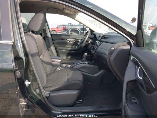 5N1AT2MT3LC701125 Nissan Rogue Sv Fwd