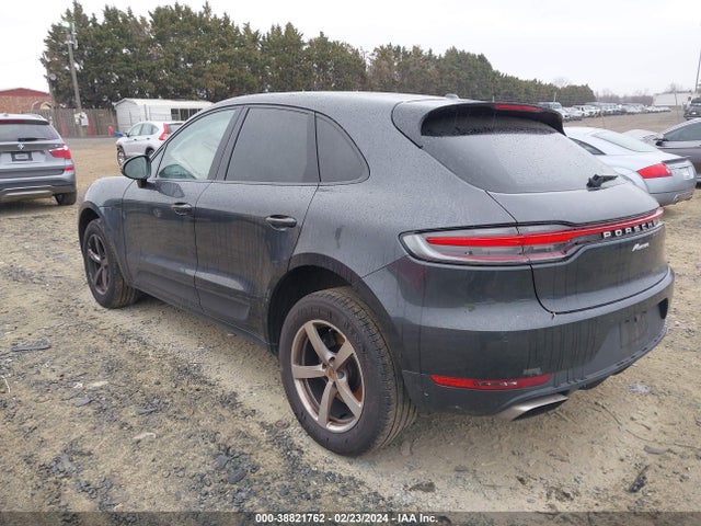 2021 PORSCHE MACAN WP1AA2A58MLB09171 Photo 2