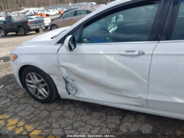 1FA6P0H77E5403013 Ford FUSION SE