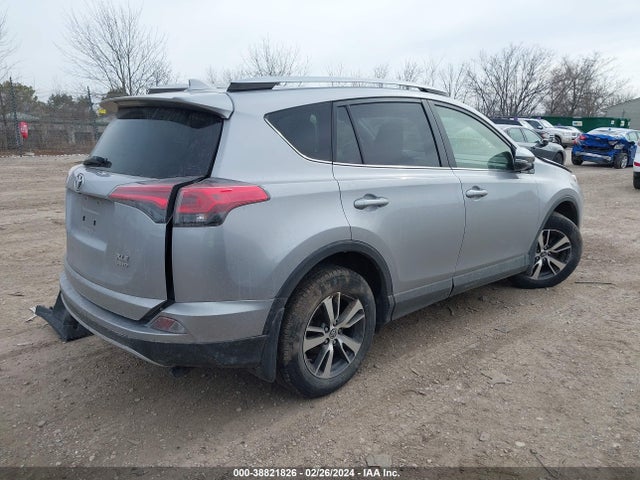Toyota Rav4 Xle 2018 JTMRFREV0JD230341 Image 4
