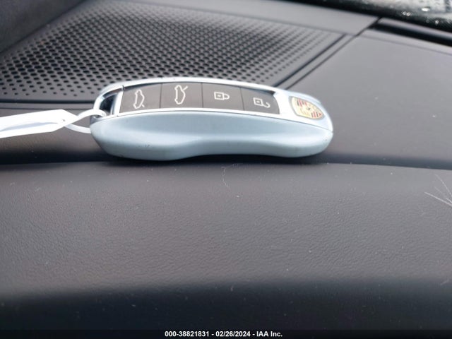 2020 PORSCHE TAYCAN WP0AC2Y14LSA73047 Photo 10