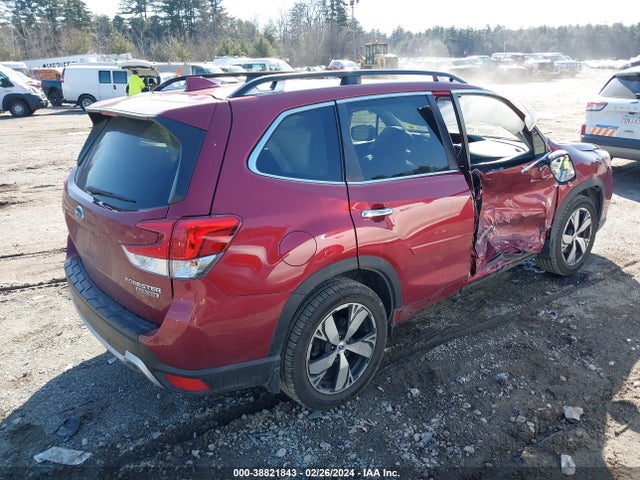 Subaru Forester Touring 2019 JF2SKAWC7KH480263 Image 4