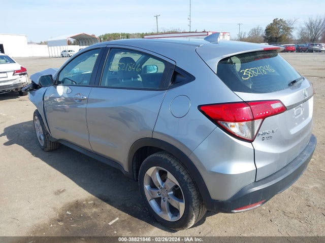 Honda HR-V LX 2019 3CZRU6H34KG714302 Image 3