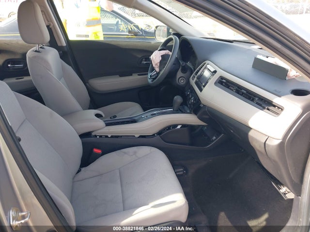 Honda HR-V LX 2019 3CZRU6H34KG714302 Image 5