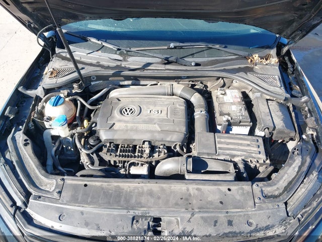 1VWAT7A34GC009836 Volkswagen Passat 1.8t S
