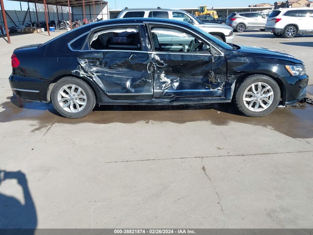 1VWAT7A34GC009836 Volkswagen Passat 1.8t S