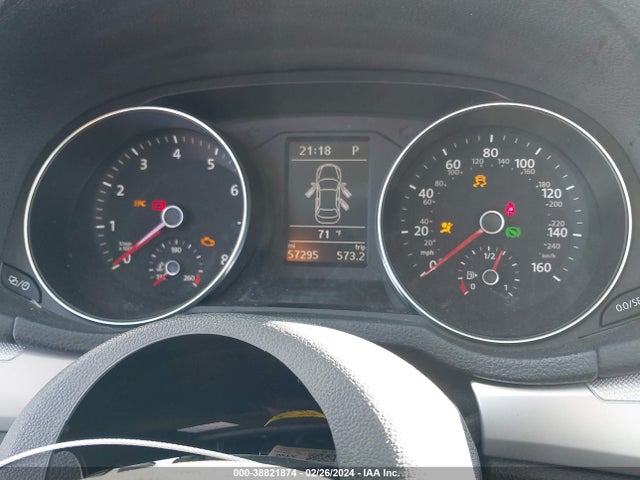 1VWAT7A34GC009836 Volkswagen Passat 1.8t S