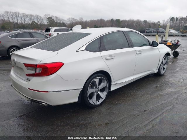 1HGCV2F95JA036392 Honda Accord Touring 2.0t