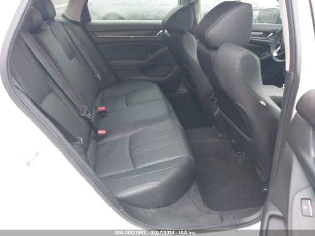 1HGCV2F95JA036392 Honda Accord Touring 2.0t