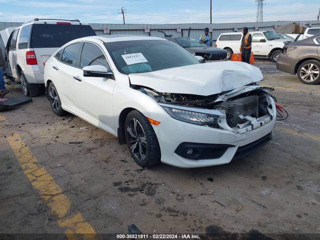 Honda Civic Touring 2018 19XFC1F99JE002478 Image 1