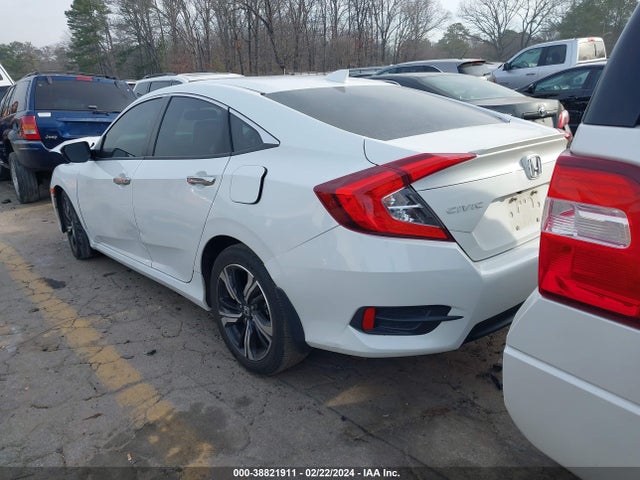 Honda Civic Touring 2018 19XFC1F99JE002478 Image 3