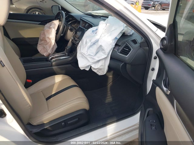 Honda Civic Touring 2018 19XFC1F99JE002478 Image 5