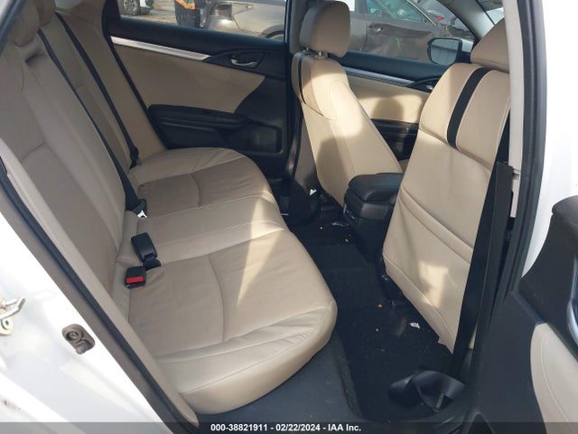 Honda Civic Touring 2018 19XFC1F99JE002478 Image 8