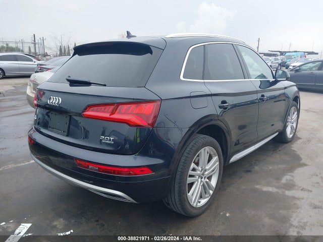 WA1BNAFY6J2144245 Audi Q5 2.0t Premium/2.0t Tech Premium