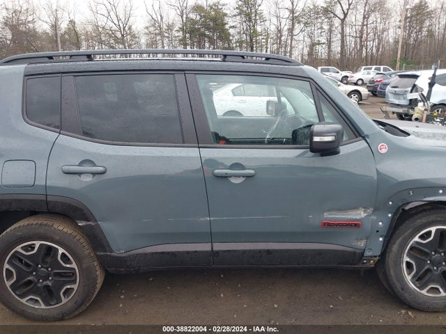 Продажа на аукционе авто 2016 Jeep Renegade Trailhawk, vin: ZACCJBCT0GPD29460, номер лота: 38822004