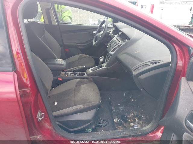 Ford FOCUS SE 2014 1FADP3F23EL391891 Image 5
