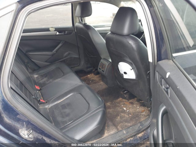 2015 VOLKSWAGEN PASSAT 1.8T SE VIN: 1VWBS7A30FC002940