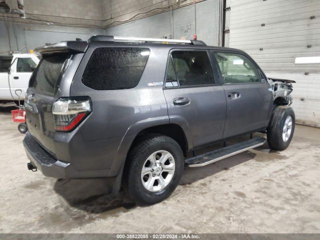 JTEMU5JR0M5957460 Toyota 4RUNNER SR5
