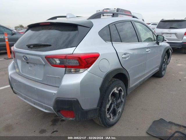 Subaru Crosstrek Limited 2023 JF2GTHMC2P8246120 Image 4
