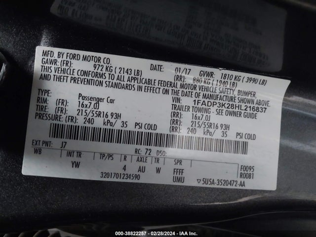 Ford FOCUS SE 2017 1FADP3K28HL216837 Image 9