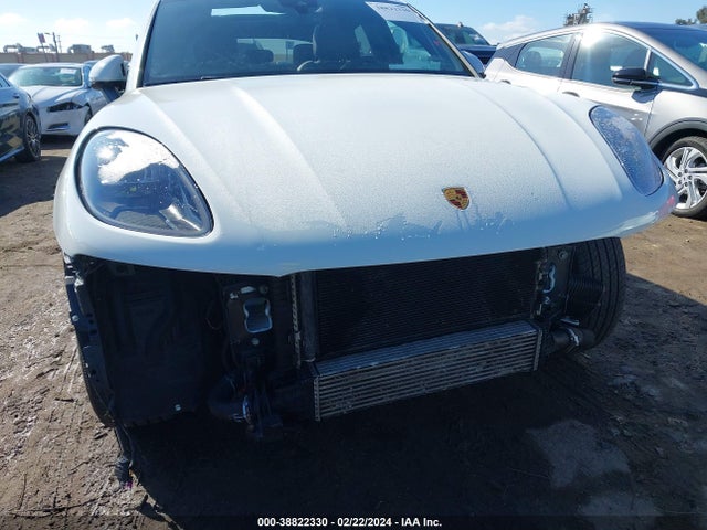 2021 PORSCHE MACAN WP1AA2A58MLB13768 Photo 5