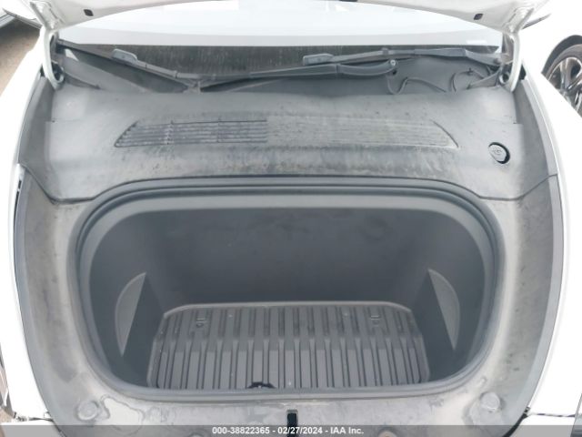 2021 TESLA MODEL Y 5YJYGDEE4MF141669 Photo 9