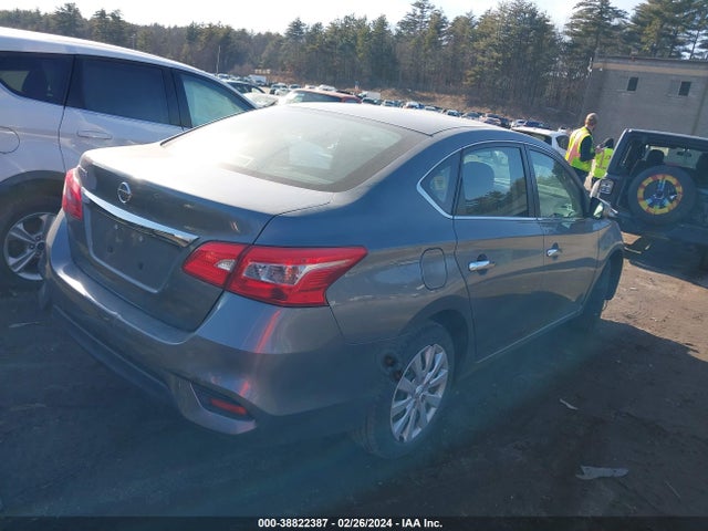 Nissan SENTRA S 2018 3N1AB7APXJY242243 Image 4