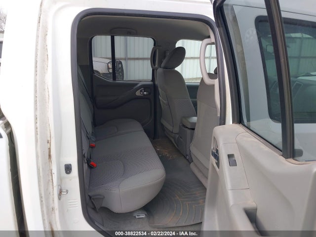 Nissan Frontier Sv 2018 1N6AD0ER3JN746413 Image 8