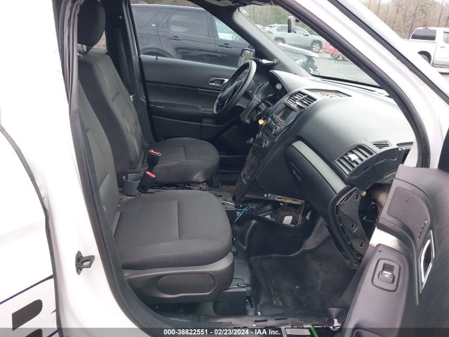 Ford Police Interceptor Utility 2018 1FM5K8AR3JGB92885 Image 5