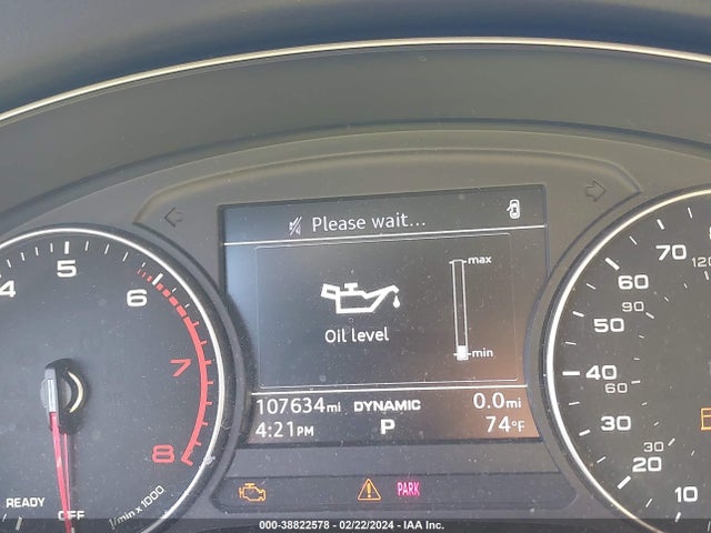 Audi A4 2.0t Premium 2017 WAUGNAF49HN022817 Image 16
