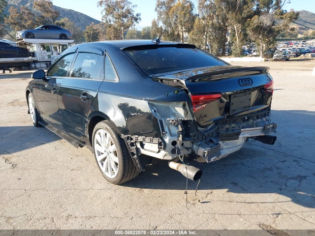 Audi A4 2.0t Premium 2017 WAUGNAF49HN022817 Image 3