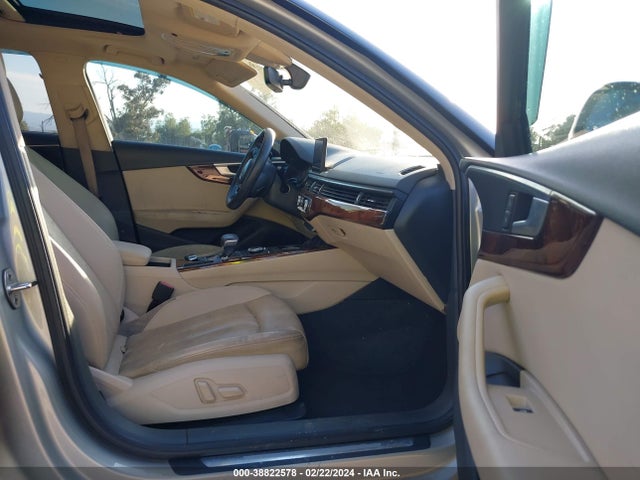 Audi A4 2.0t Premium 2017 WAUGNAF49HN022817 Image 5