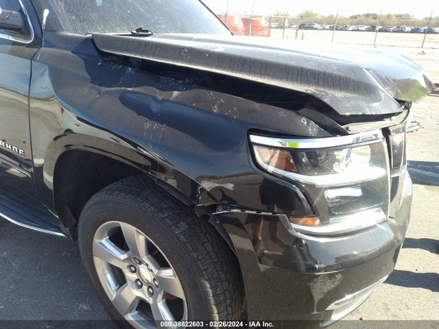 Chevrolet Tahoe Premier 2018 1GNSCCKC6JR191694 Image 16