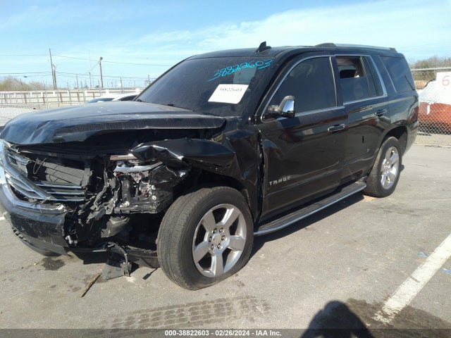 Chevrolet Tahoe Premier 2018 1GNSCCKC6JR191694 Image 2