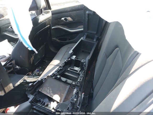 BMW 330i Xdrive 2023 3MW89FF01P8D30942 Image 8