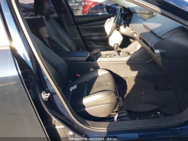 3MZBPACL5LM132945 Mazda Mazda3 Select Package
