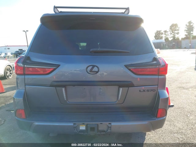 Lexus Lx 570 Three-row 2019 JTJHY7AX9K4282308 Image 15