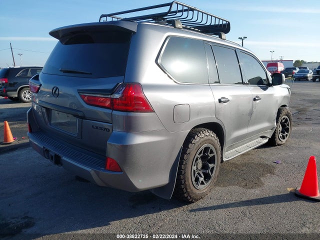 Lexus Lx 570 Three-row 2019 JTJHY7AX9K4282308 Image 4