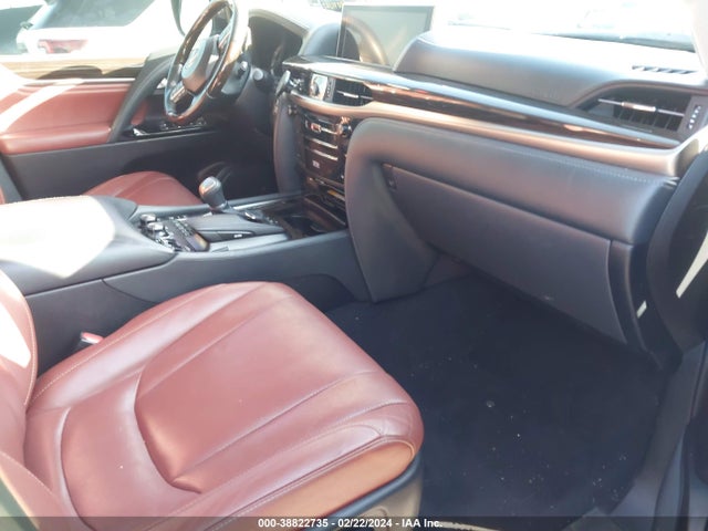 Lexus Lx 570 Three-row 2019 JTJHY7AX9K4282308 Image 5