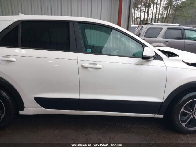 KNDCP3LE1P5108514 KIA NIRO LX