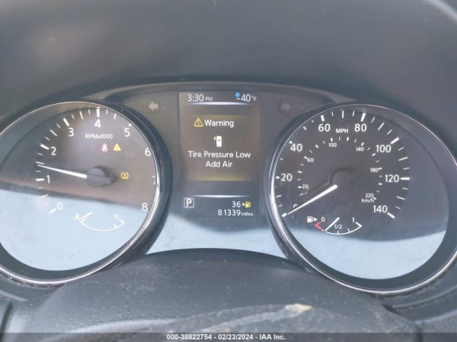 JN1BJ1CP9HW014575 Nissan Rogue Sport Sv