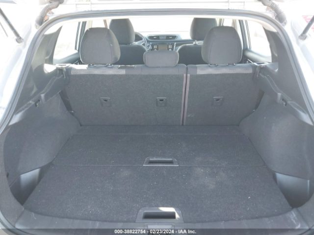 JN1BJ1CP9HW014575 Nissan Rogue Sport Sv