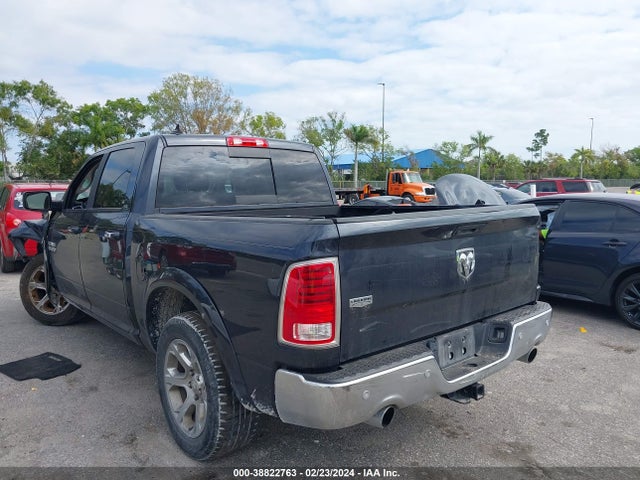 RAM 1500 Laramie  4x2 5'7 Box 2017 1C6RR6NT6HS569977 Image 3